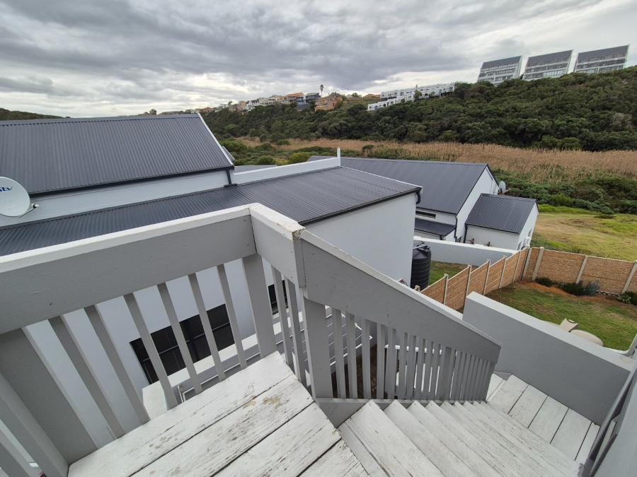 4 Bedroom Property for Sale in Stilbaai Wes Western Cape